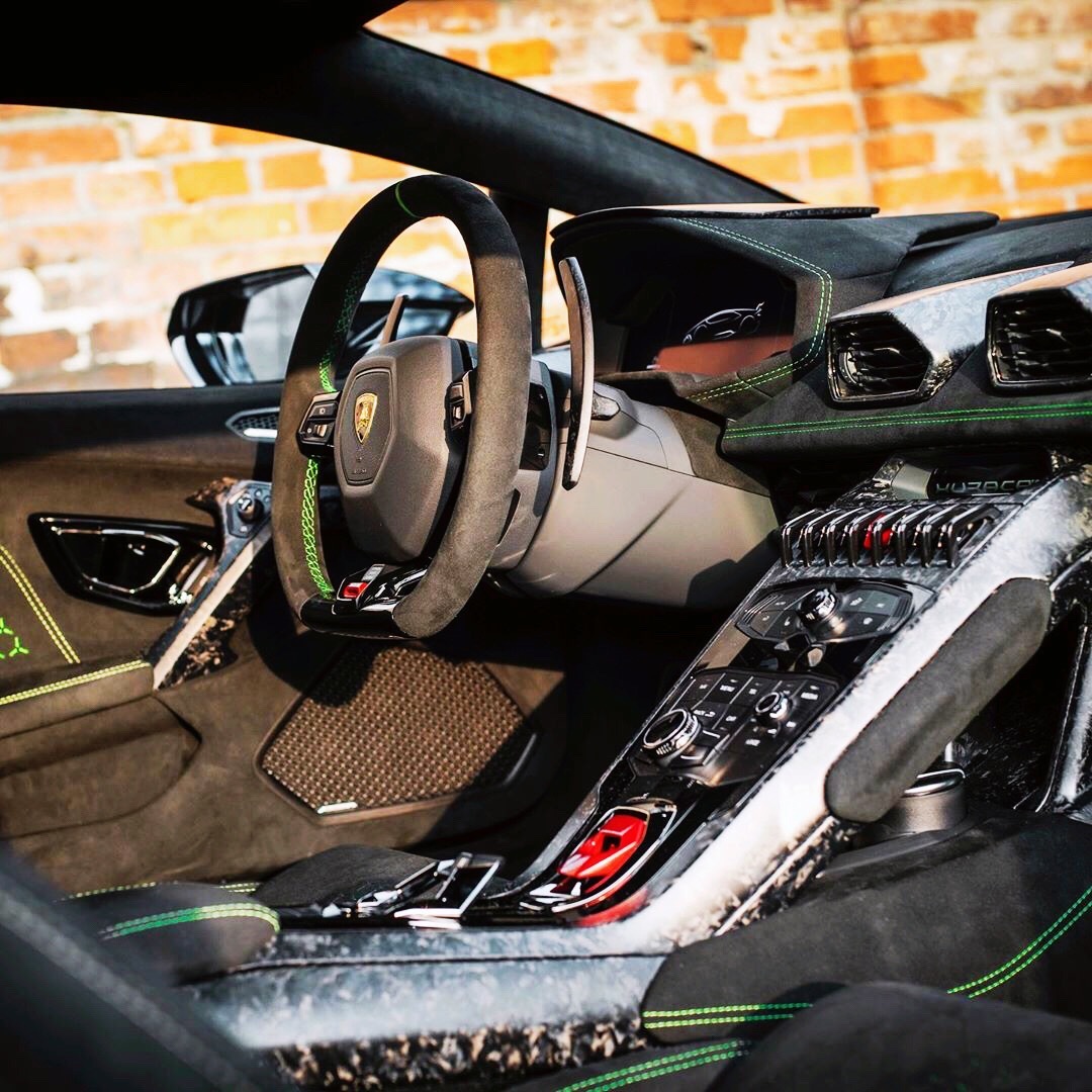 Lamborghini Huracan Performante,战斗力爆表……