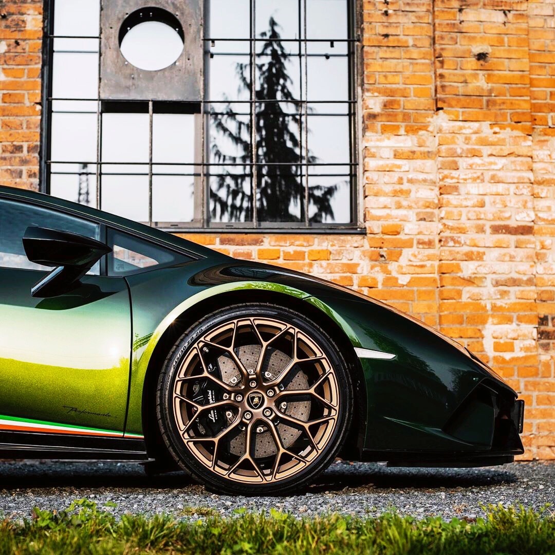 Lamborghini Huracan Performante,战斗力爆表……