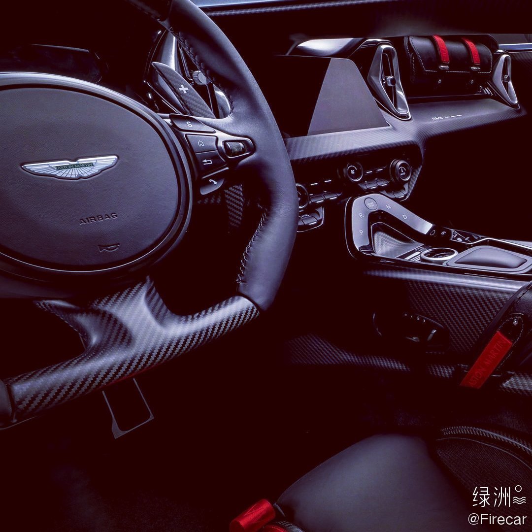阿斯顿马丁speedster V12战斗力灵感设计