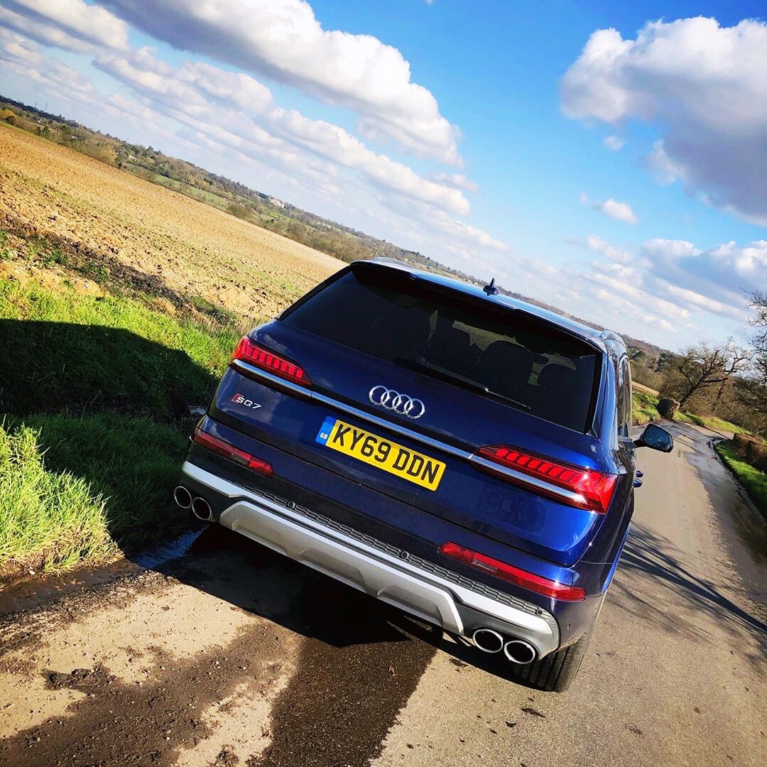 汽车美图：Audi SQ7，还是无缘啊……