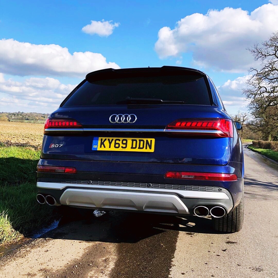 汽车美图：Audi SQ7，还是无缘啊……