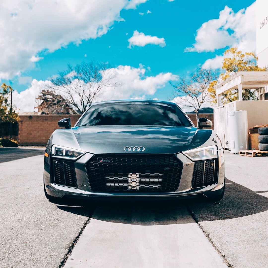 好看的汽车图片：晚安，这可不是一般的Audi R8