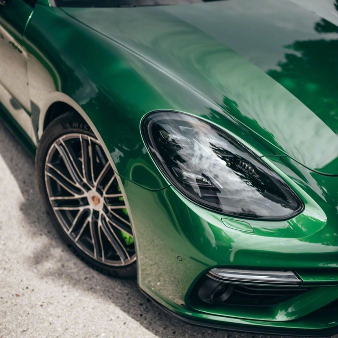 绿色的保时捷panamera ST可太罕见了吧！