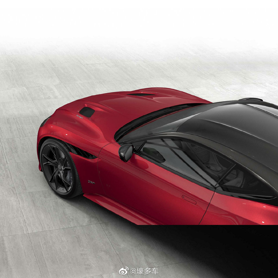 汽车美图：阿斯顿马丁 DBS 极致红