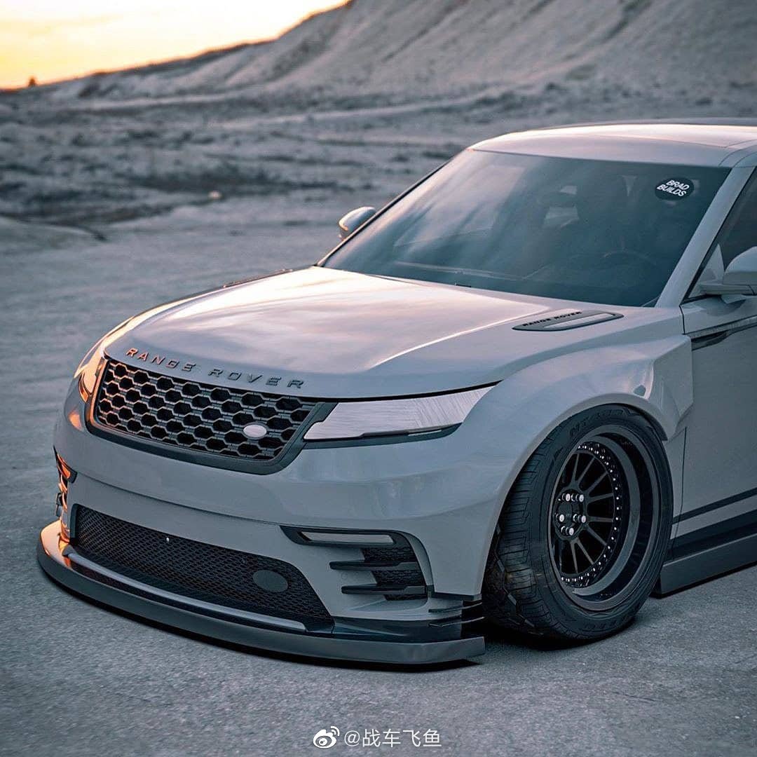 宽体低趴路虎揽胜星脉，有点欣赏不来。。。