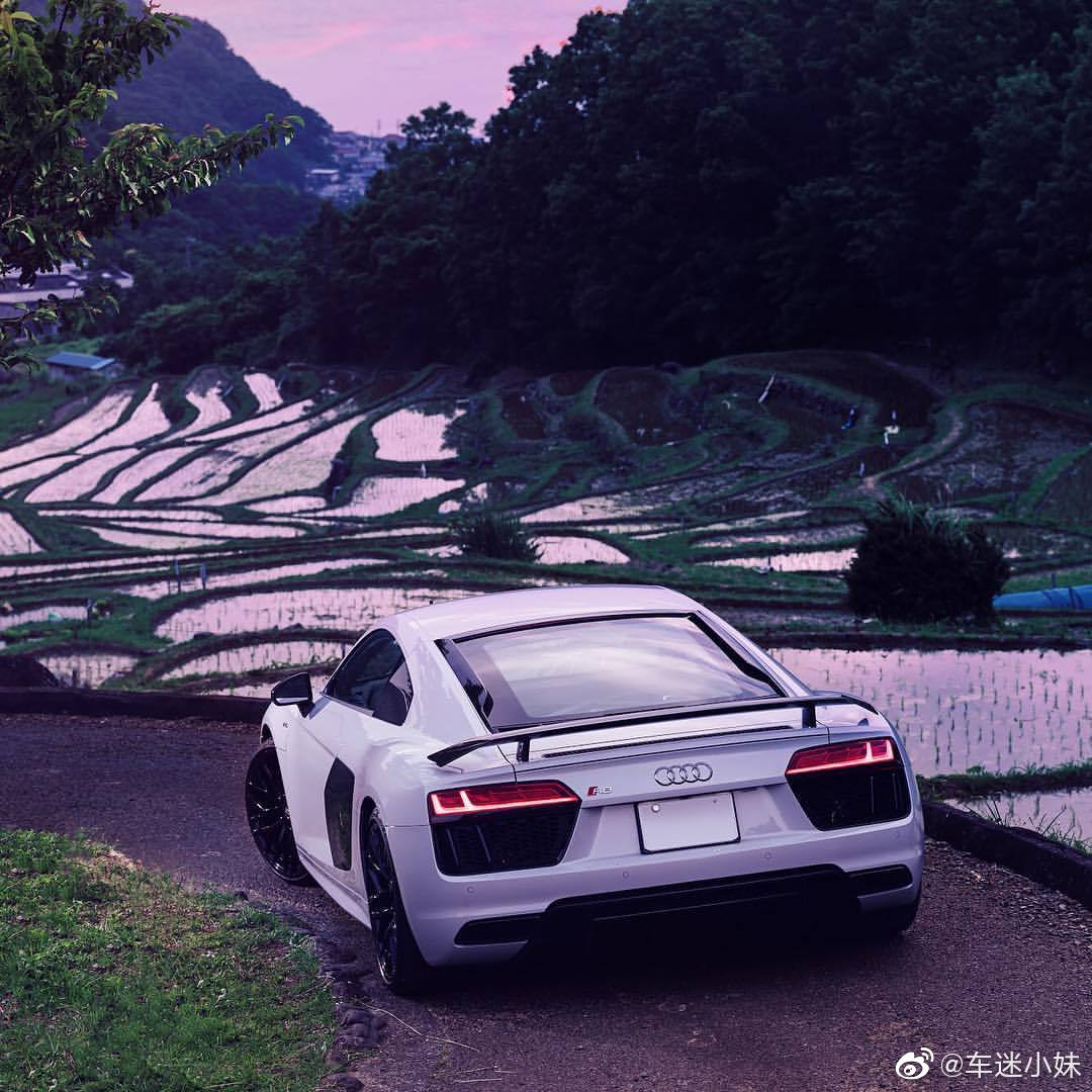 汽车美图抢先看：AudiR维修养护迈腾8V10