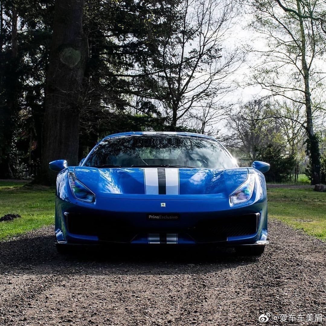 Ferrari488宝马x5丰田亚洲龙Pista