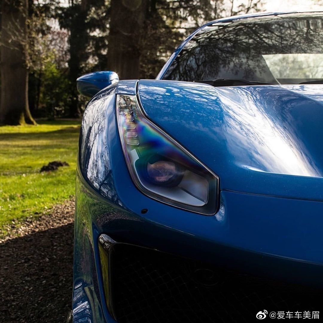 Ferrari488宝马x5丰田亚洲龙Pista