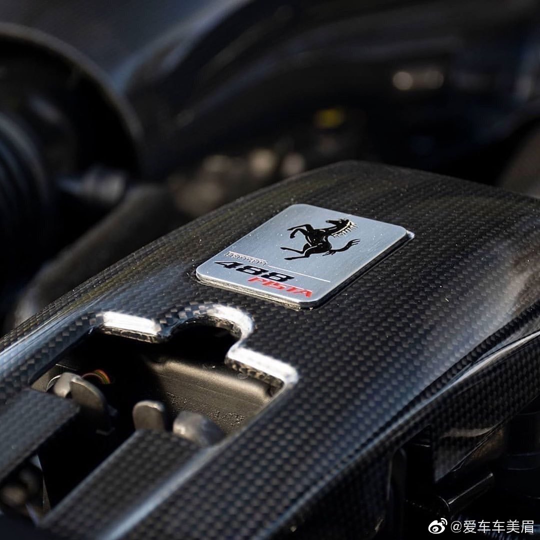 Ferrari488宝马x5丰田亚洲龙Pista