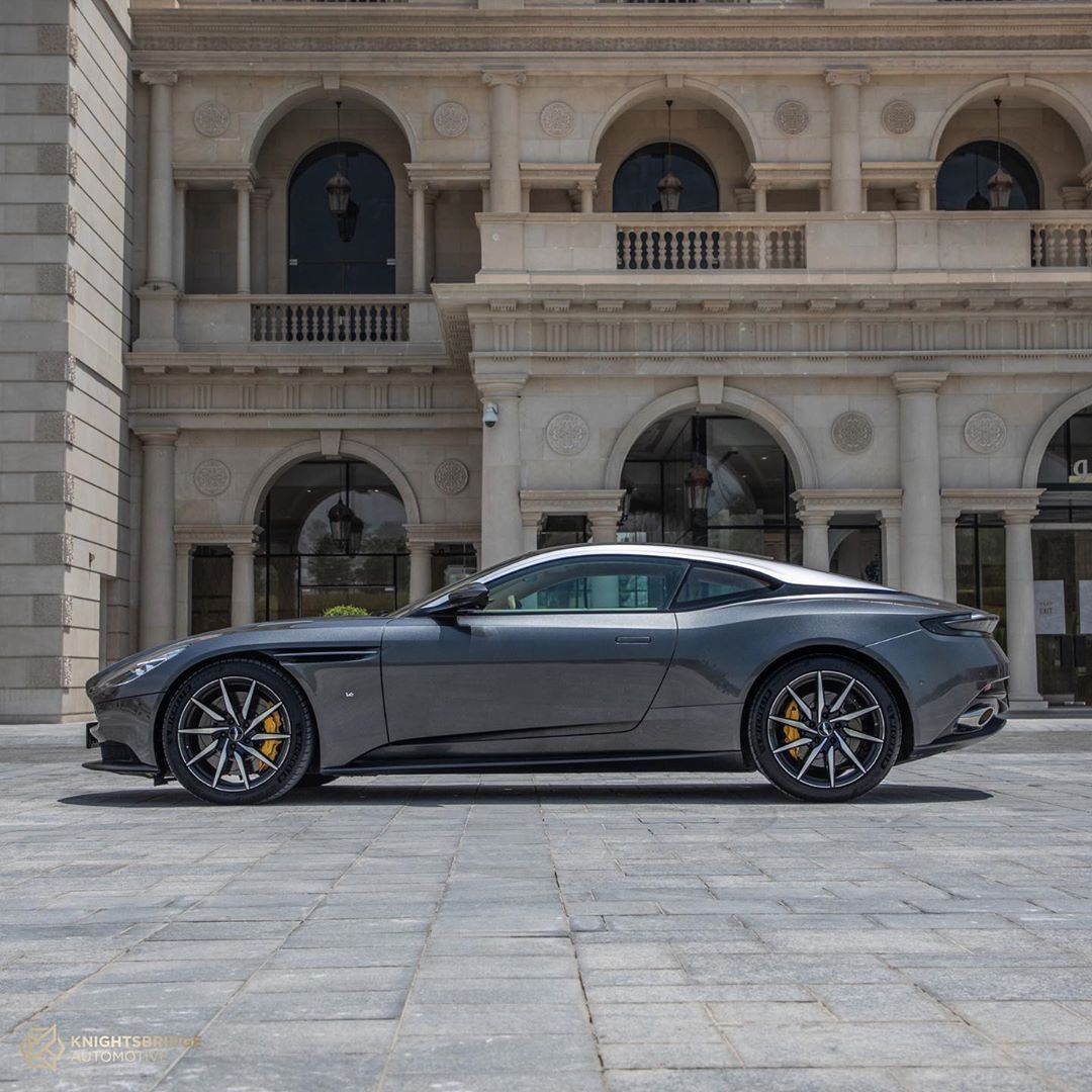 多哈，阿斯顿马丁DB11！（via.Knight Bridge）