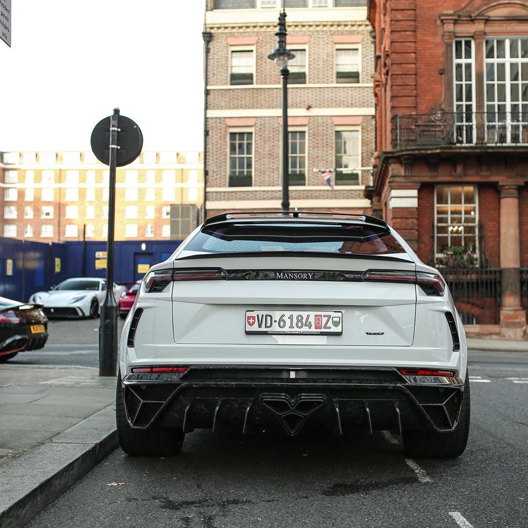 兰博基尼urus卖炭翁