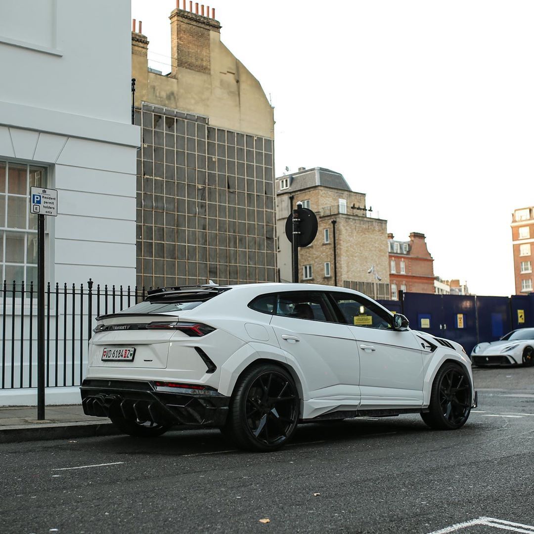 兰博基尼urus卖炭翁