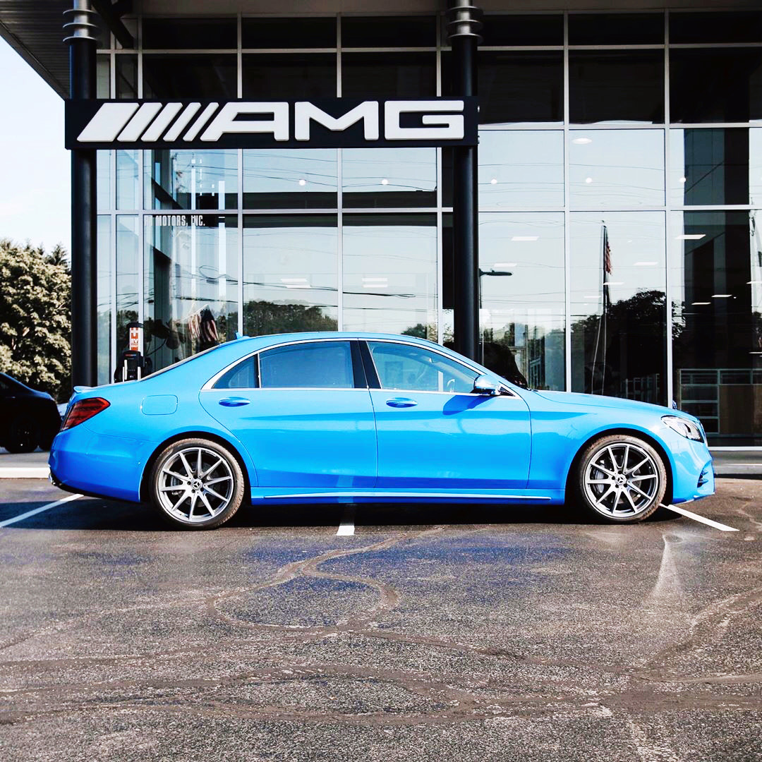 那立标是不是很带感 这就是Mercedes的魅力 Mercedes Benz S