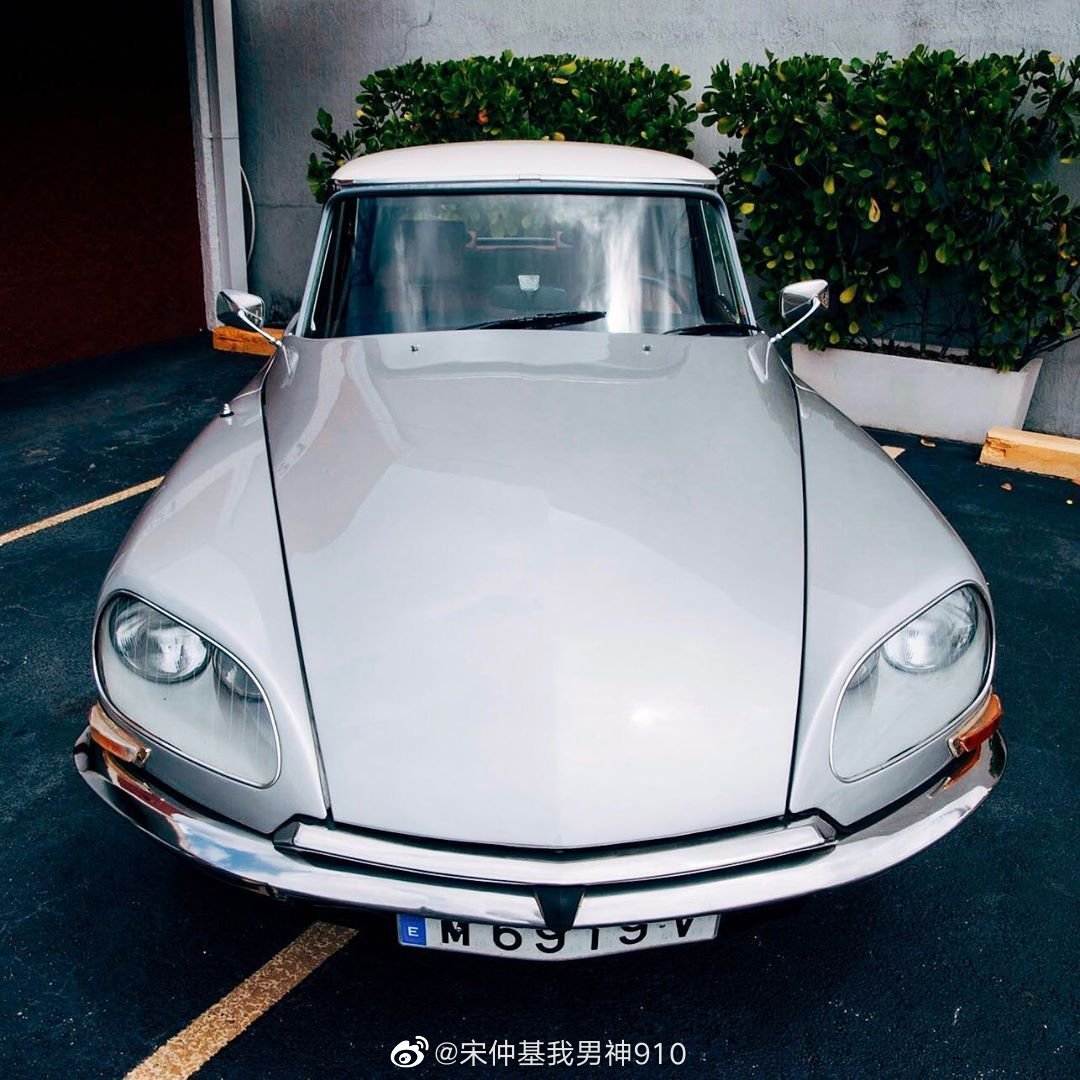 汽车美图大赏：雪铁龙DS23 不一样的豪华车