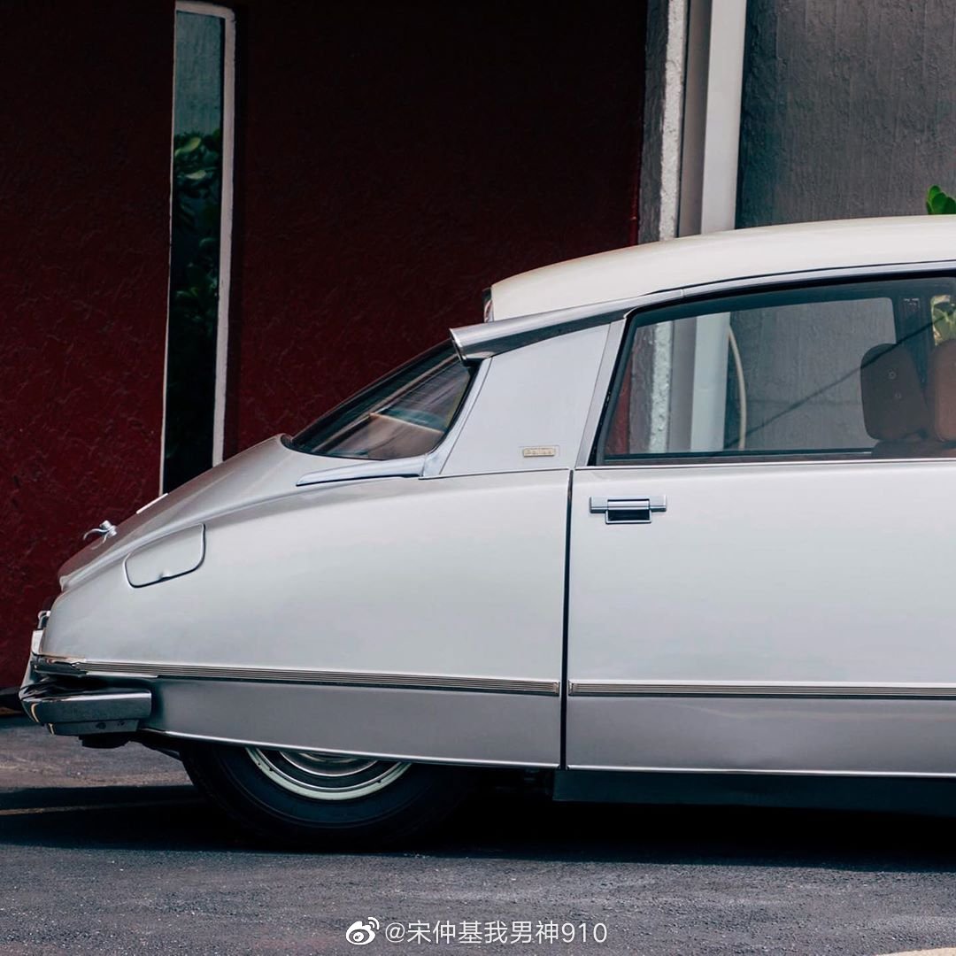 汽车美图大赏：雪铁龙DS23 不一样的豪华车