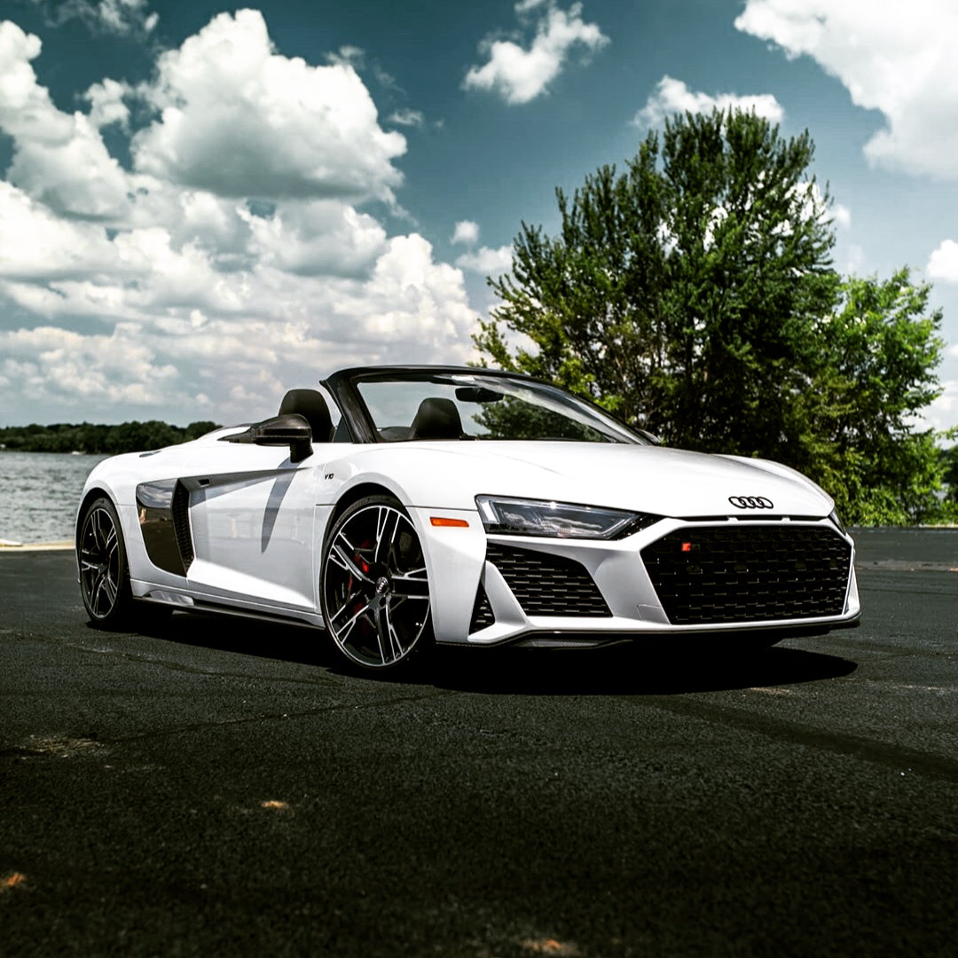 Audi家族靓仔之一 5.2L V10自然吸气发动机  Audi R8 Spyder