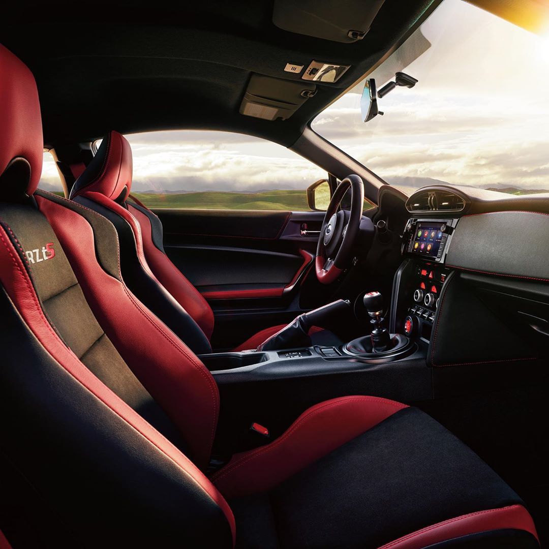 汽车美图大赏：一代神车 斯巴鲁BRZ终将落幕