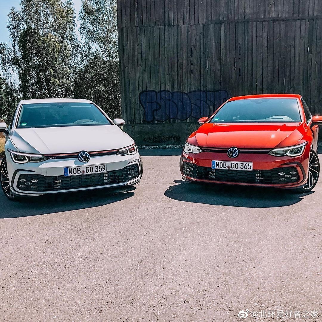 手动挡+格子布座椅的八代高尔夫GTI有毒！