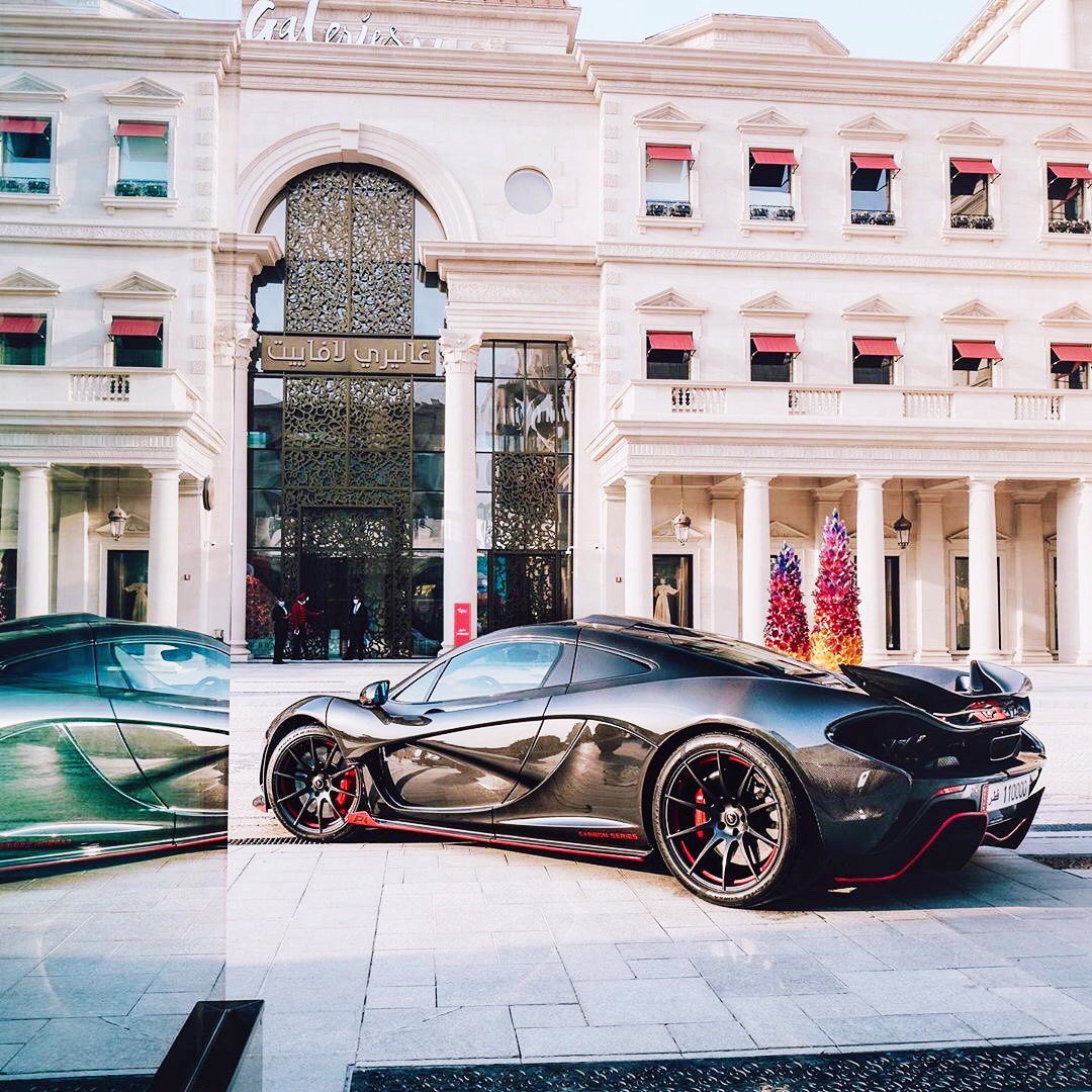 汽车美图：McLaren P1，车尾设计很棒