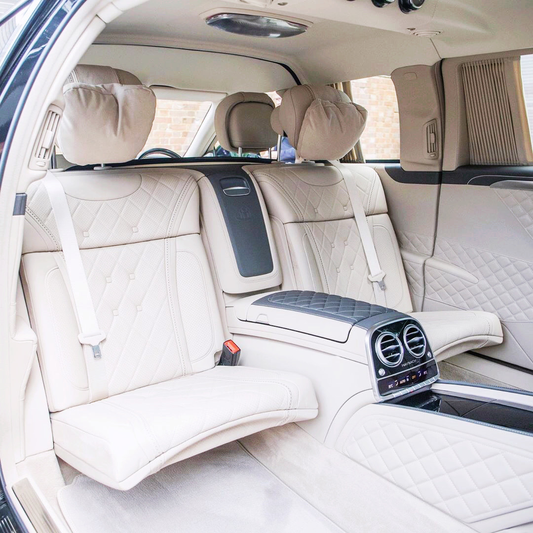 绝对大佬级别 太豪华了 Mercedes Maybach S600 Pullman