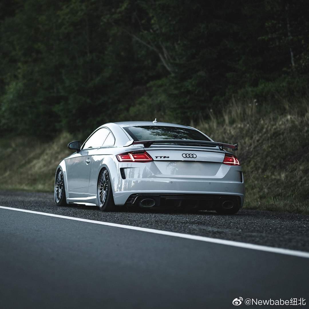 每天一组汽车美图：Audi TTRS 听说这车很猛