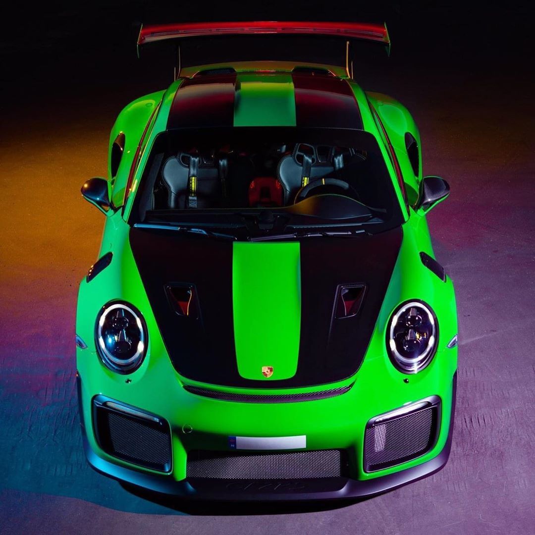 分享图片 奥斯陆，911 GT2 RS（PTS蝰蛇绿）