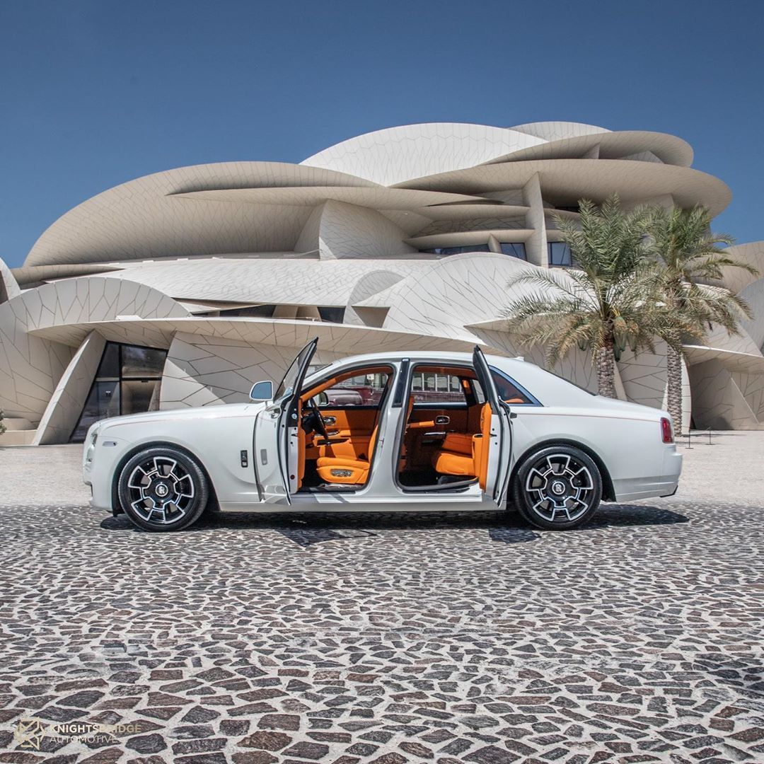 暗黑女神。Rolls-Royce Ghost Black Badge。