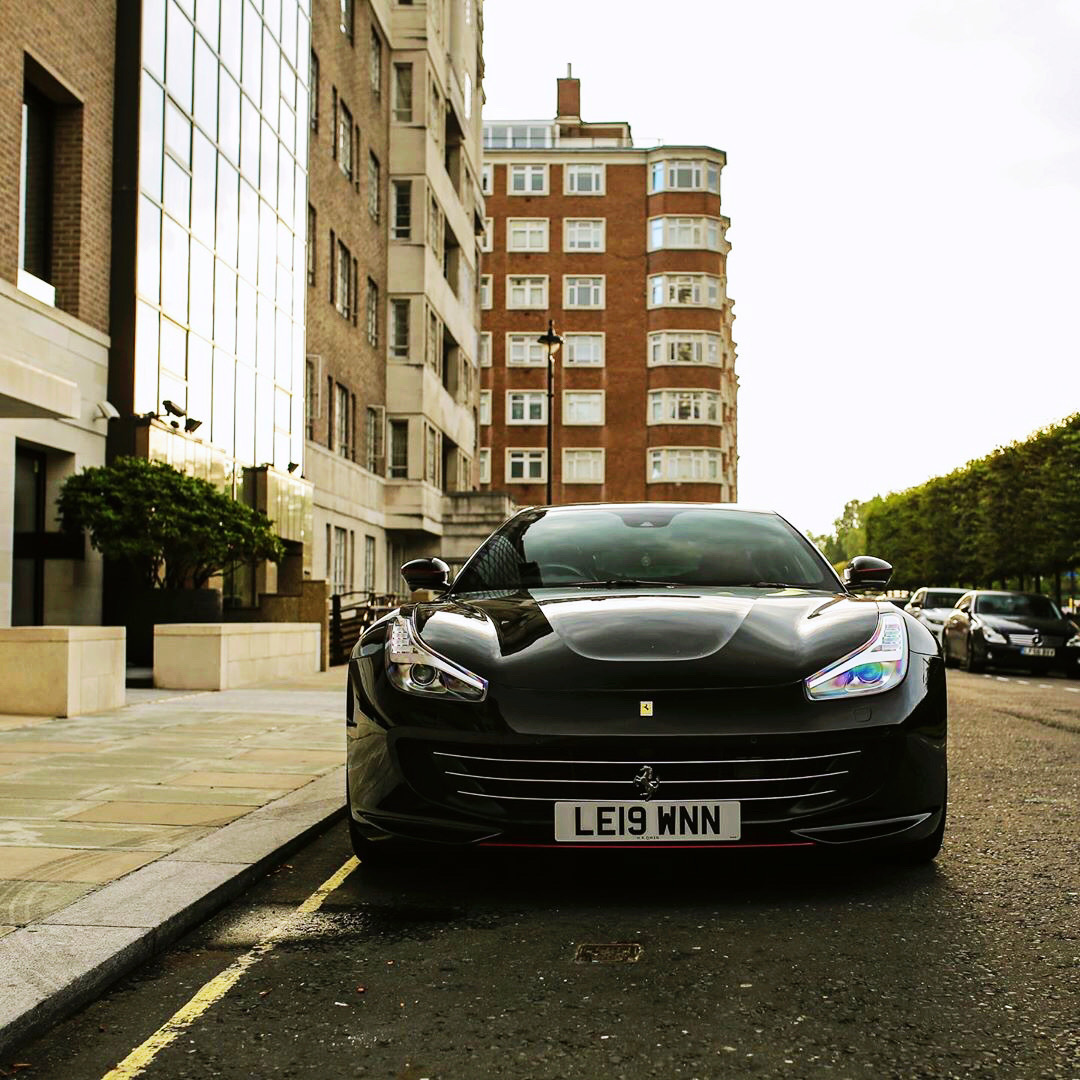 传闻要停产？？？没有的事，放心吧…… Ferrari GTC4 LUSSO