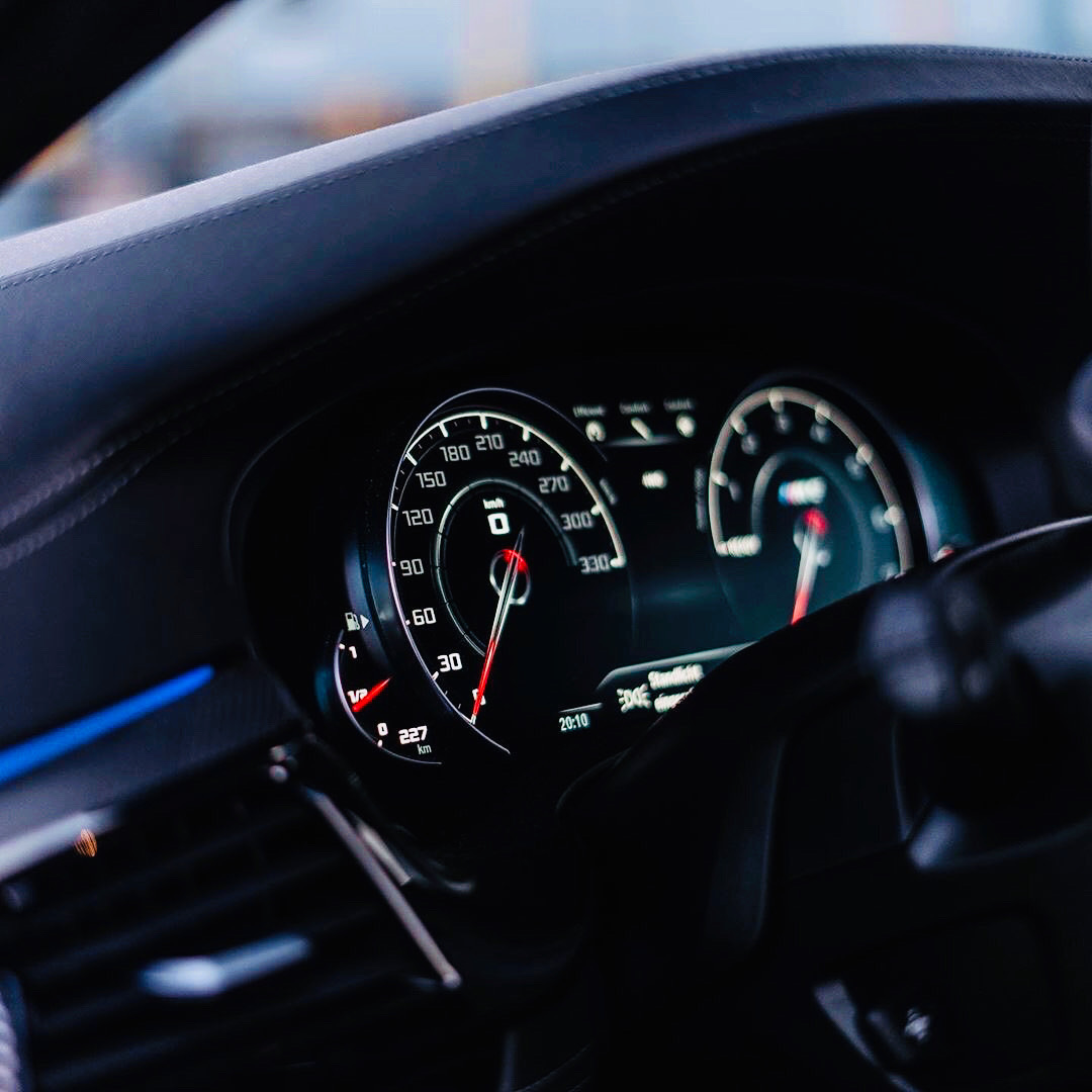 以后宝马M5就是我的奋斗目标了！