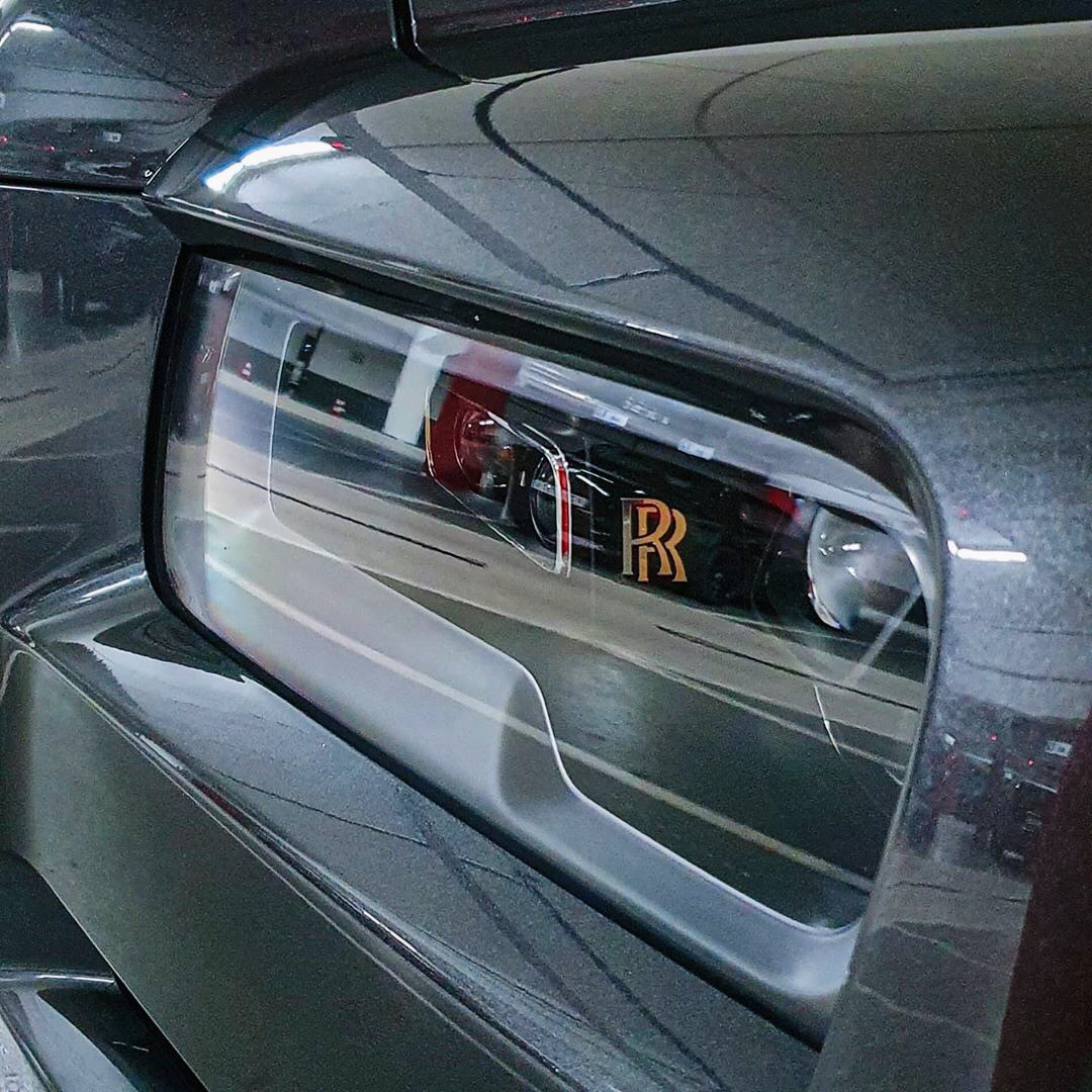 地表最豪SUV，好像是没对手…… Rolls Royce Cullinan