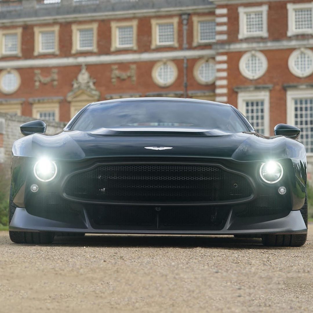 阿斯顿马丁Q部门打造的Victor，碳纤维车身，V12引擎