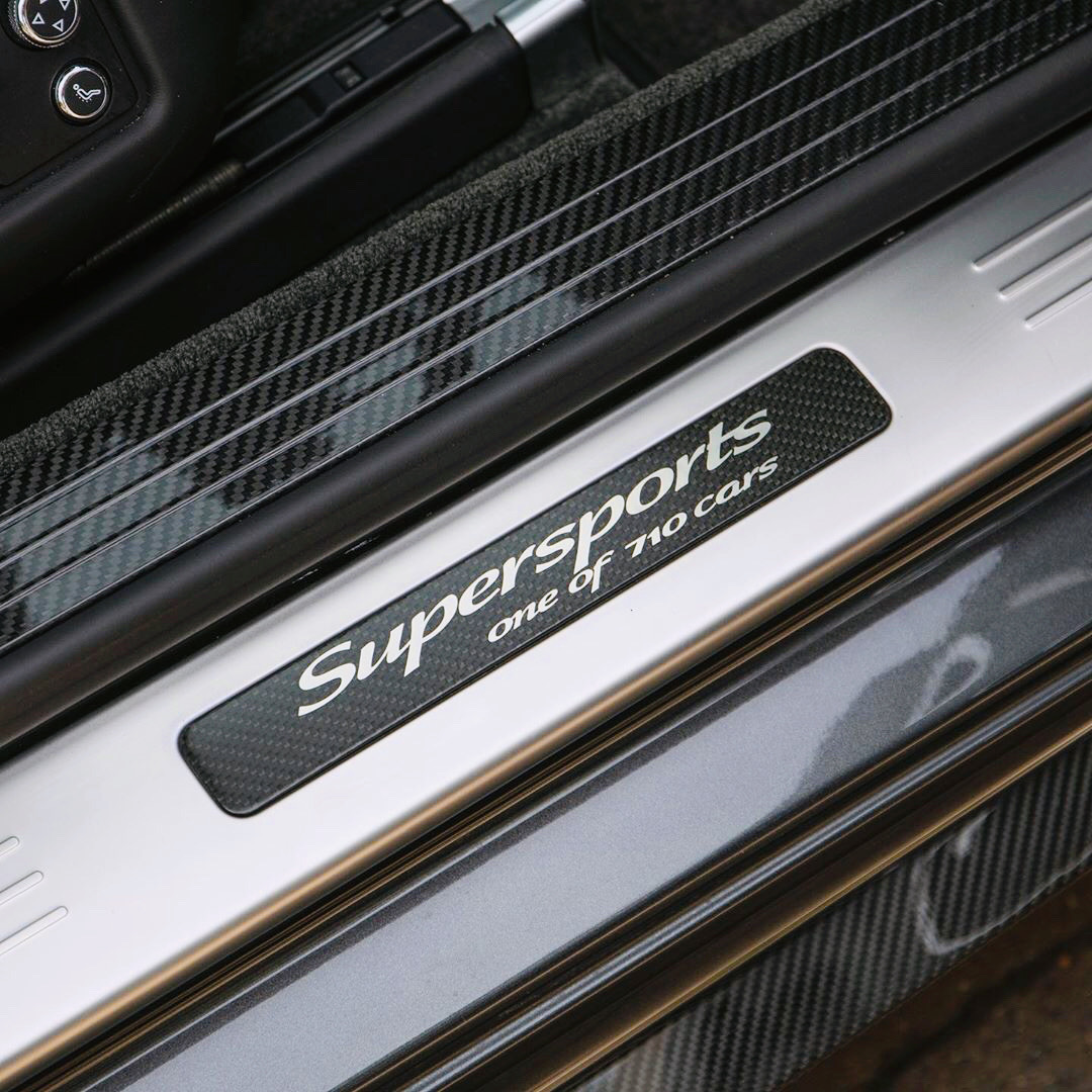 云：尾翼不错，质感满满 Bentley Continental GT Supersports