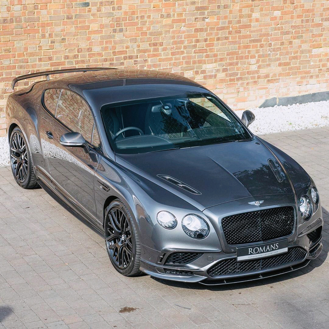 云：尾翼不错，质感满满 Bentley Continental GT Supersports