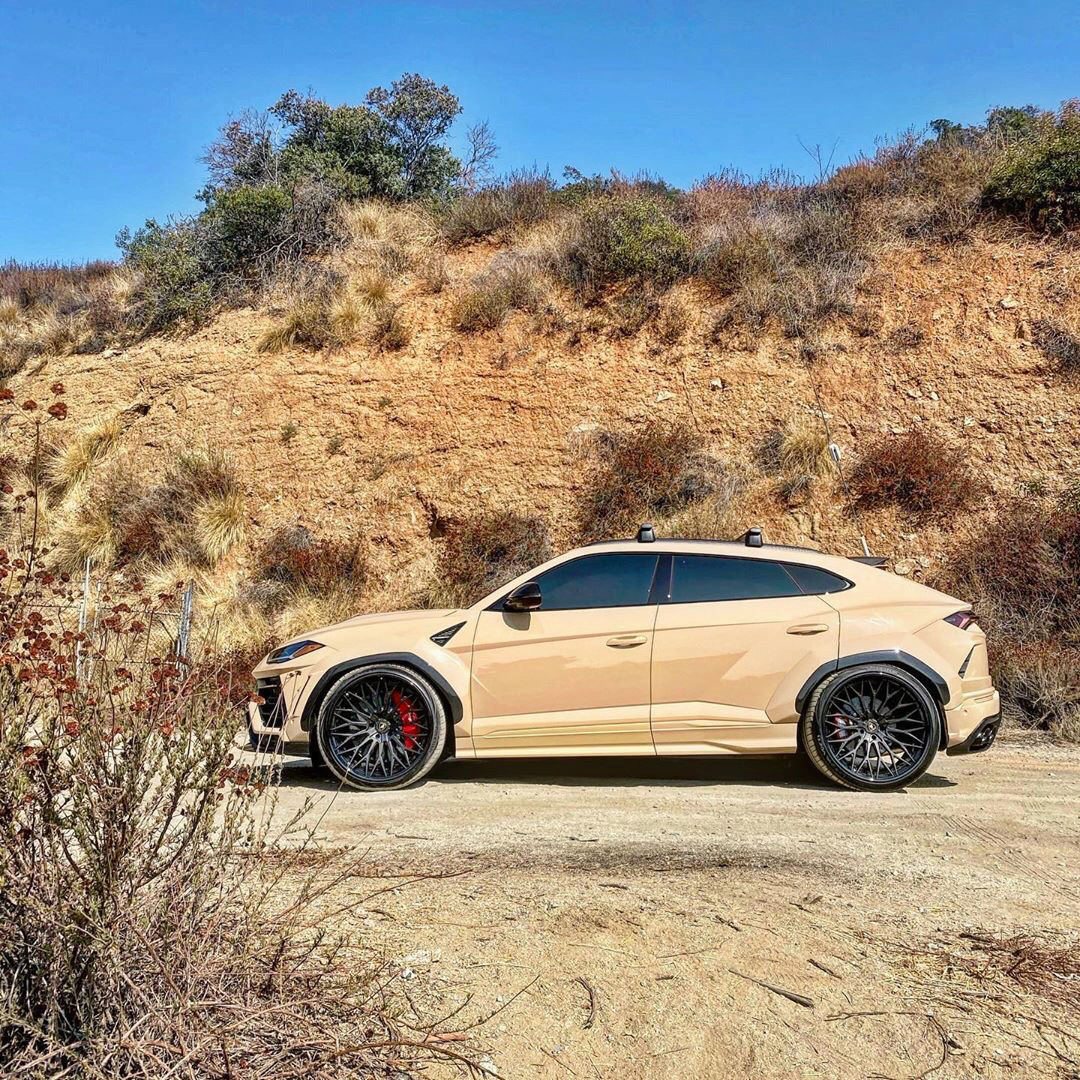 Lamborghini urus 宽体，怎么样呢？汽车视觉 （兰博基尼）