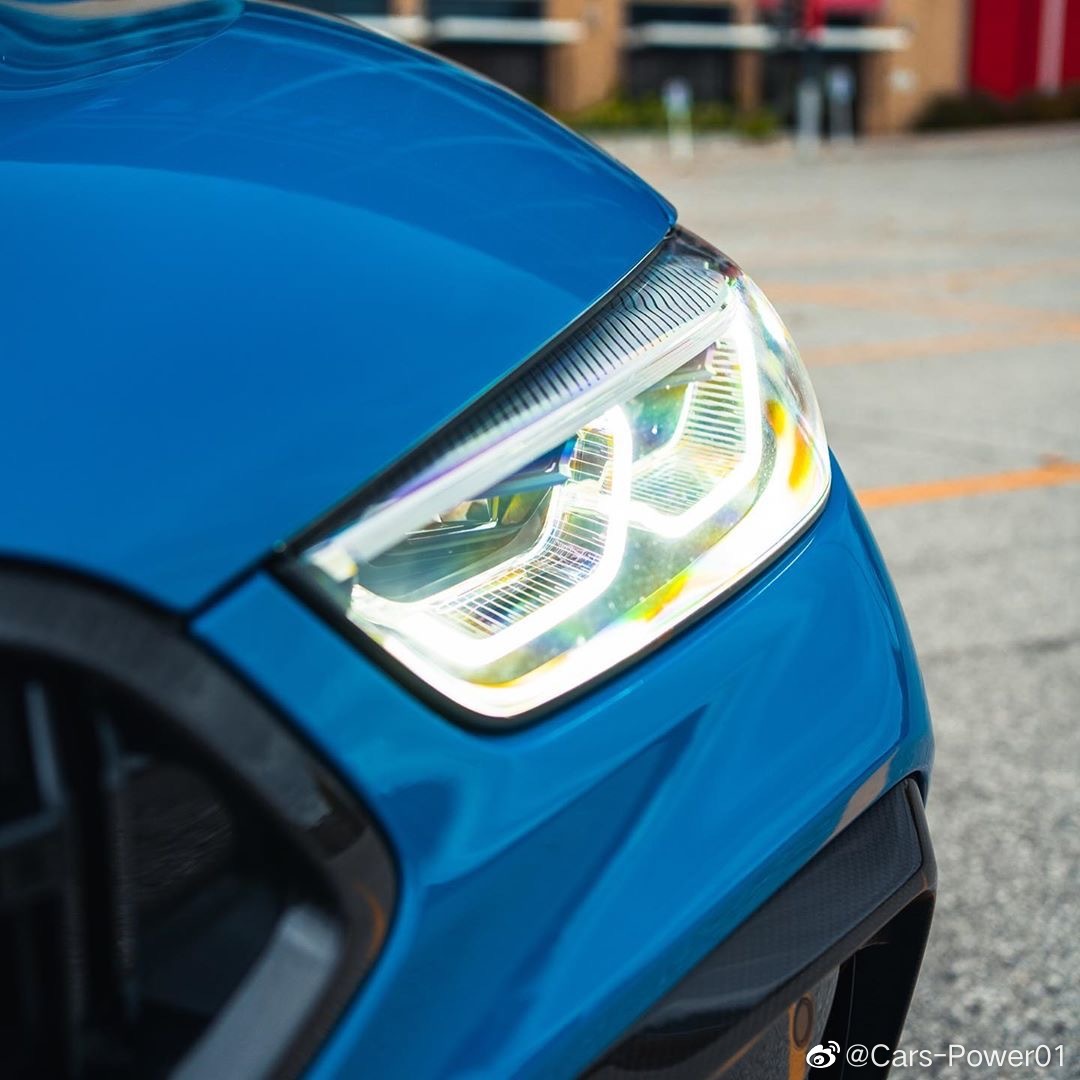 三台宝马M8雷霆版 哪个颜色最好看？