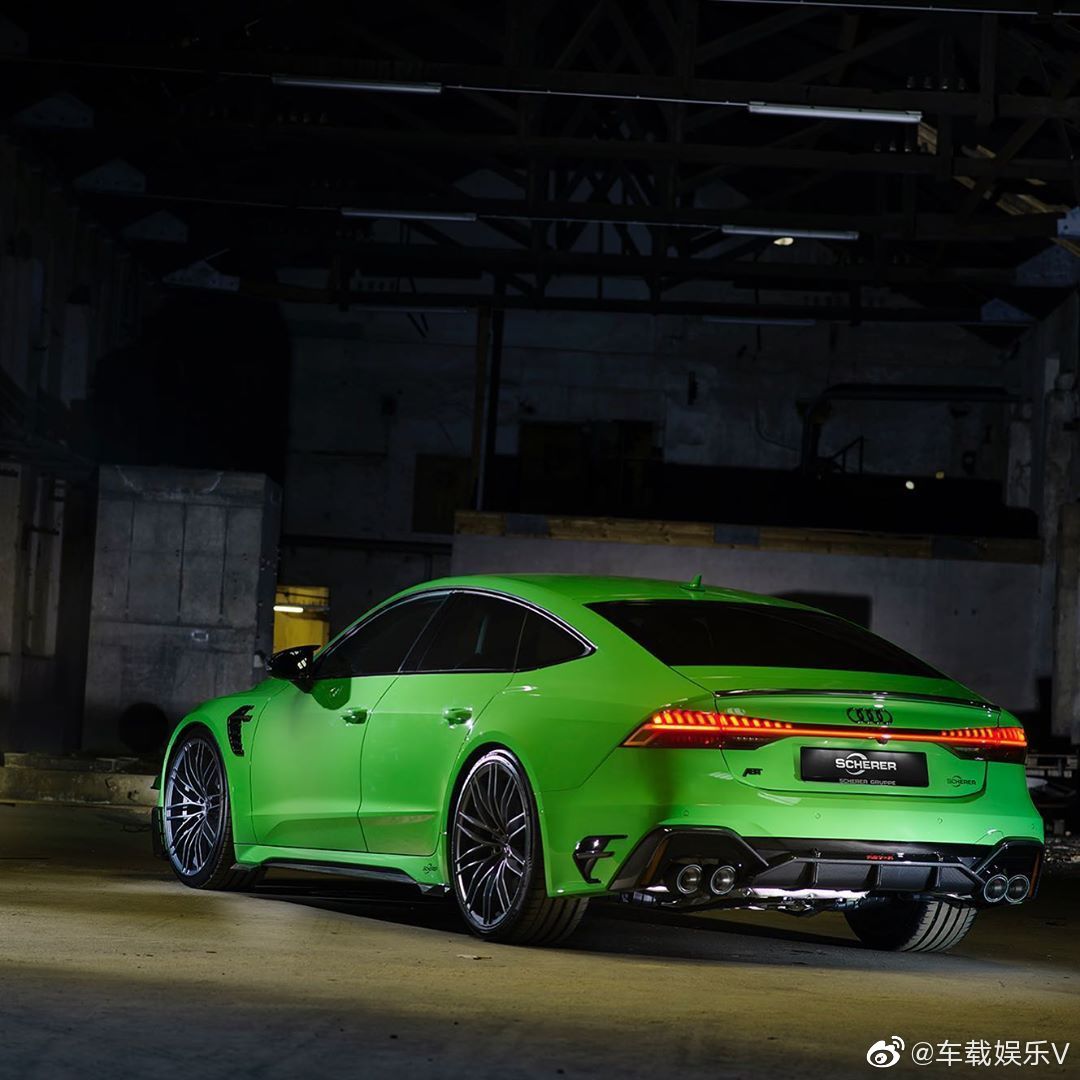 奥迪RS7：竞技大神！不服来辩！