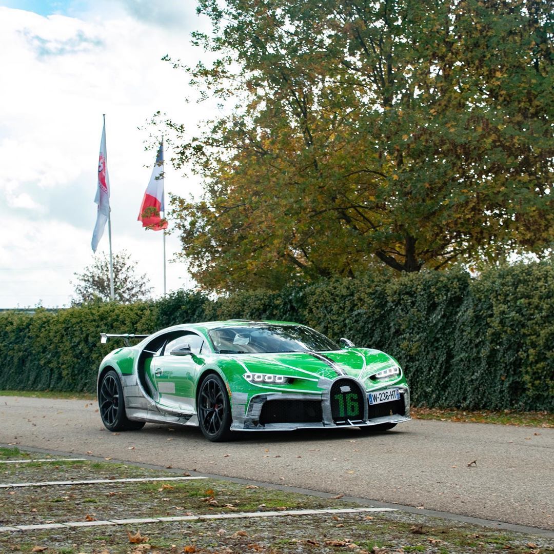 分享图片 莫尔塞姆，Bugatti Pur Sport（蝰蛇绿）