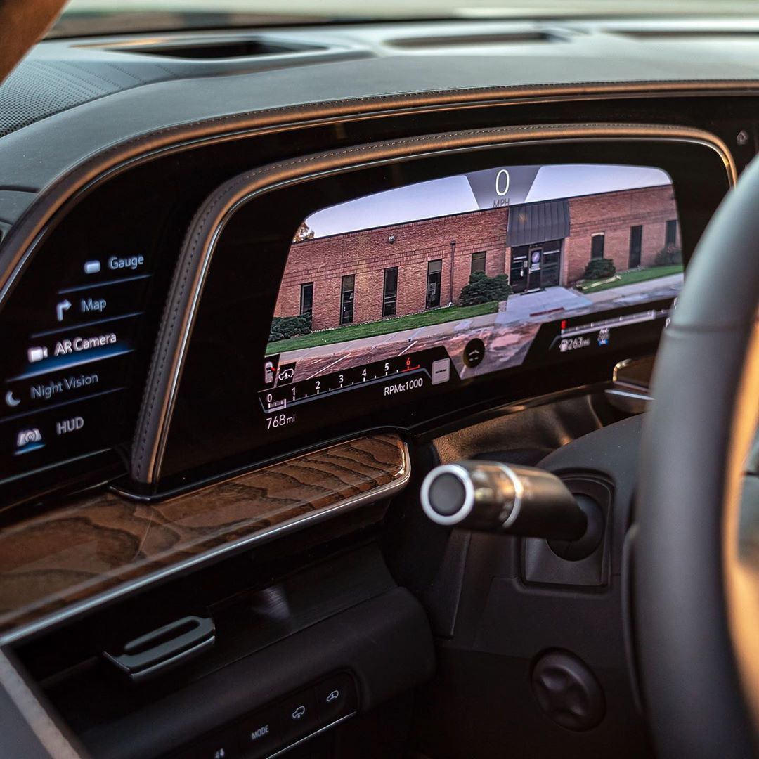 2021款凯迪拉克 凯雷德 ESV Platinum Sport