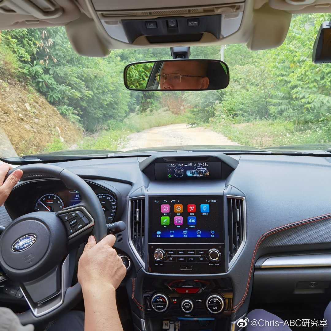 周六早上，参加了斯巴鲁的车友试驾