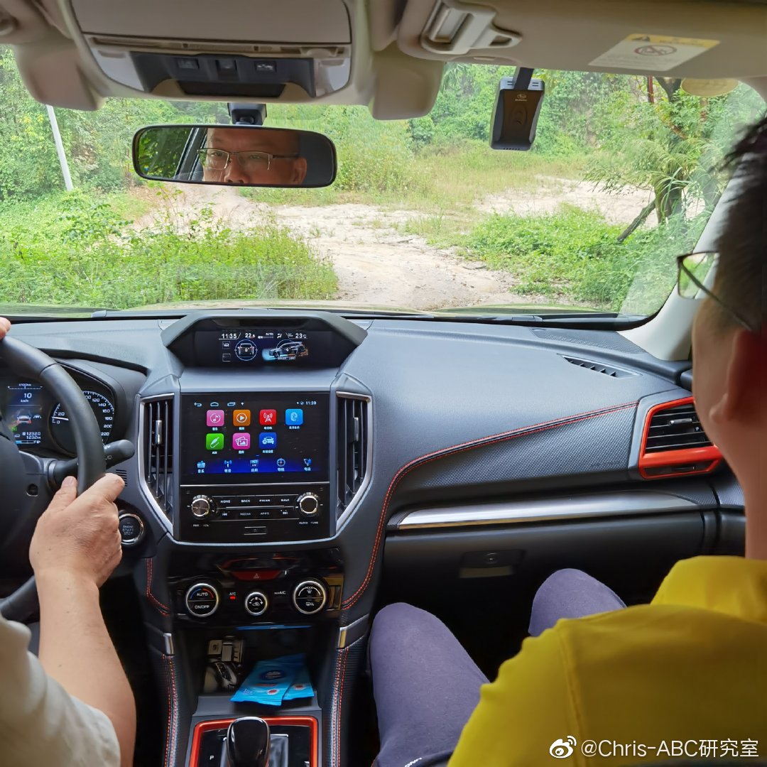 周六早上，参加了斯巴鲁的车友试驾