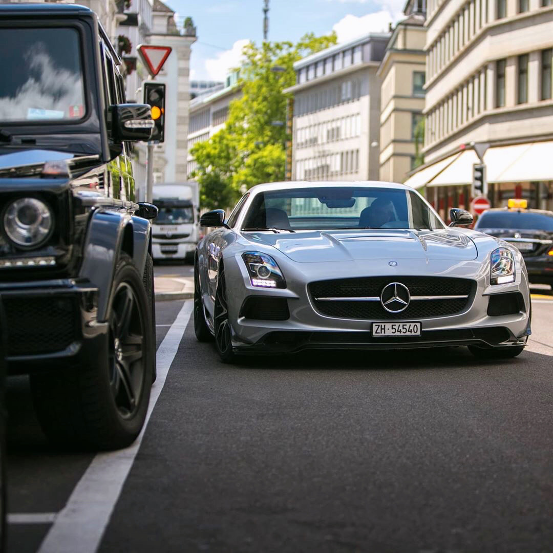 AMG SLS：竞技大神！不服来辩！