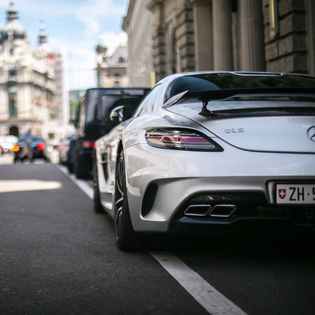 AMG SLS：竞技大神！不服来辩！