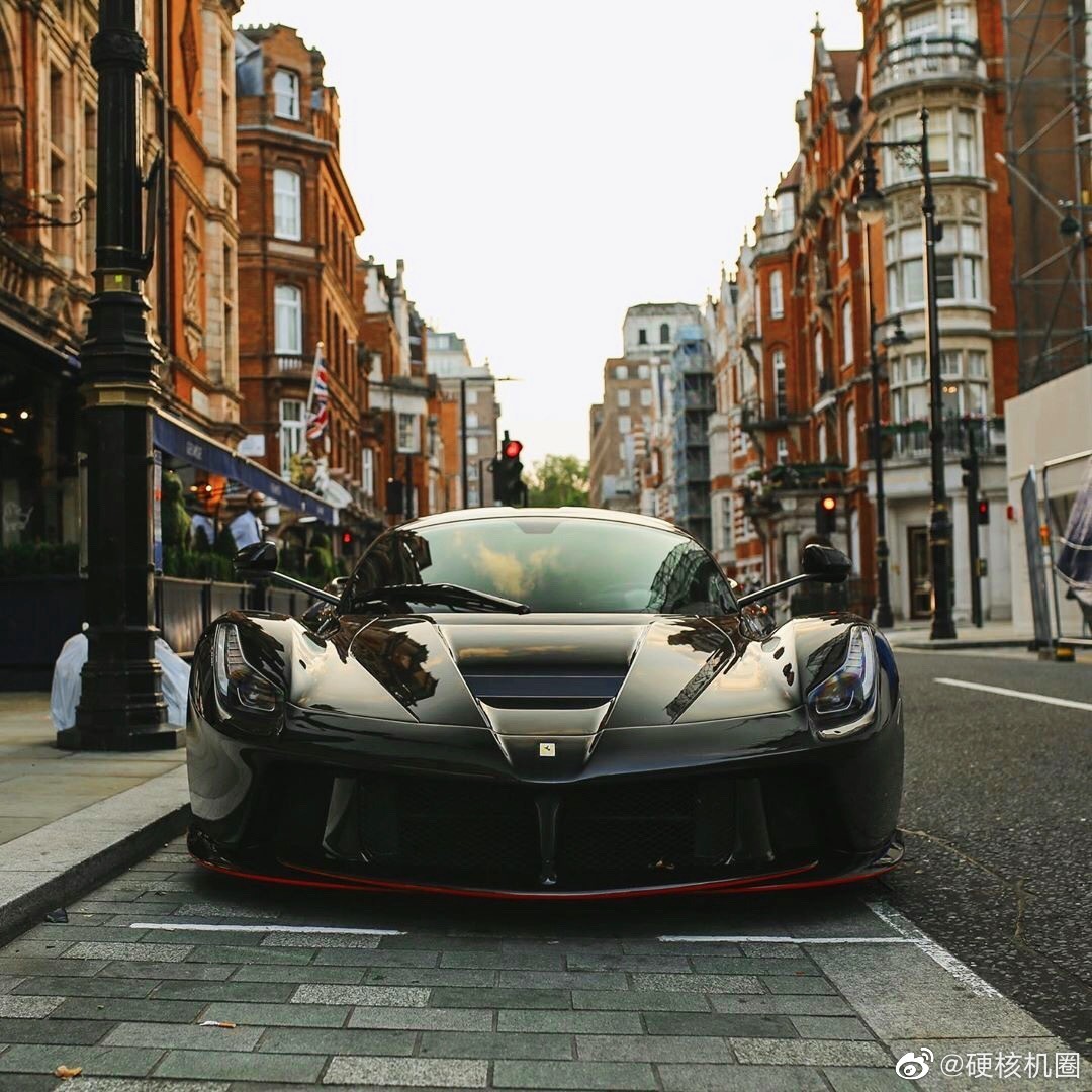 Ferrari LaFerrari Aperta,马王就是帅气