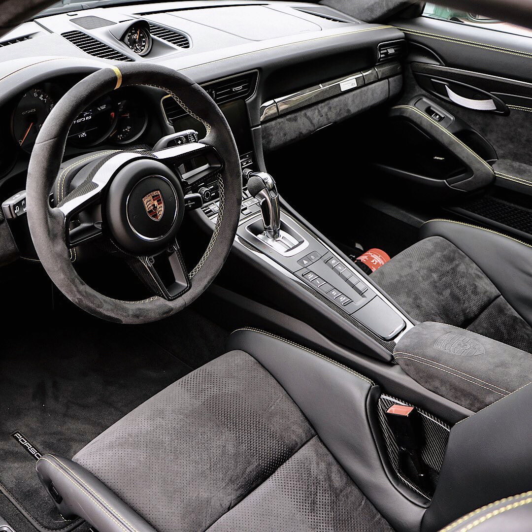 Porsche GT3RS,那挡把是不是很有质感呢？