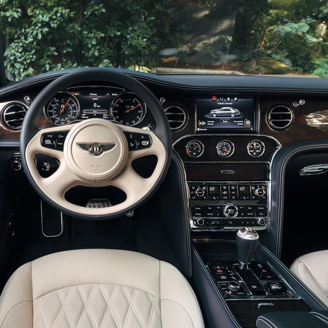 Bentley Mulsanne,气场很强，运动……