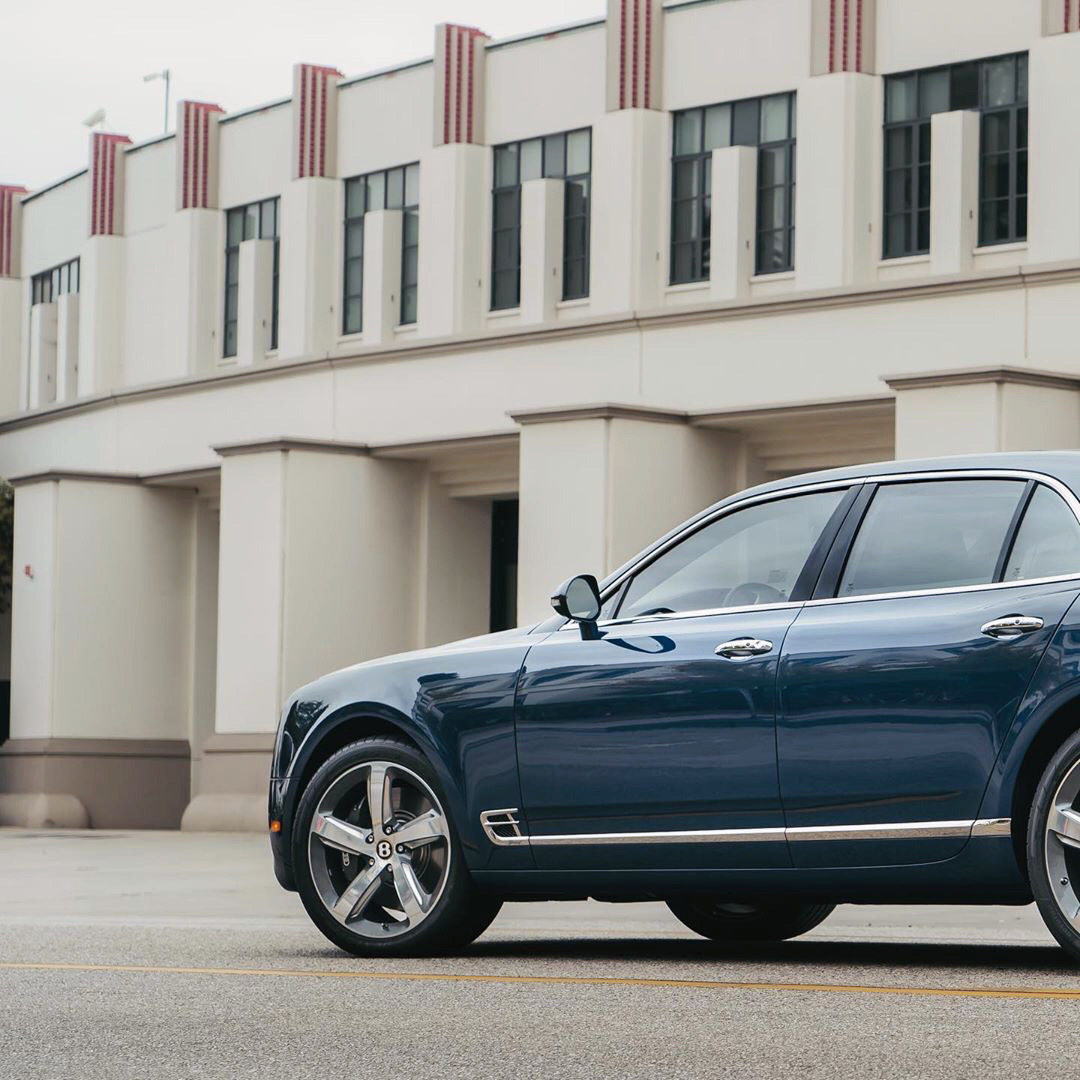 Bentley Mulsanne,气场很强，运动……