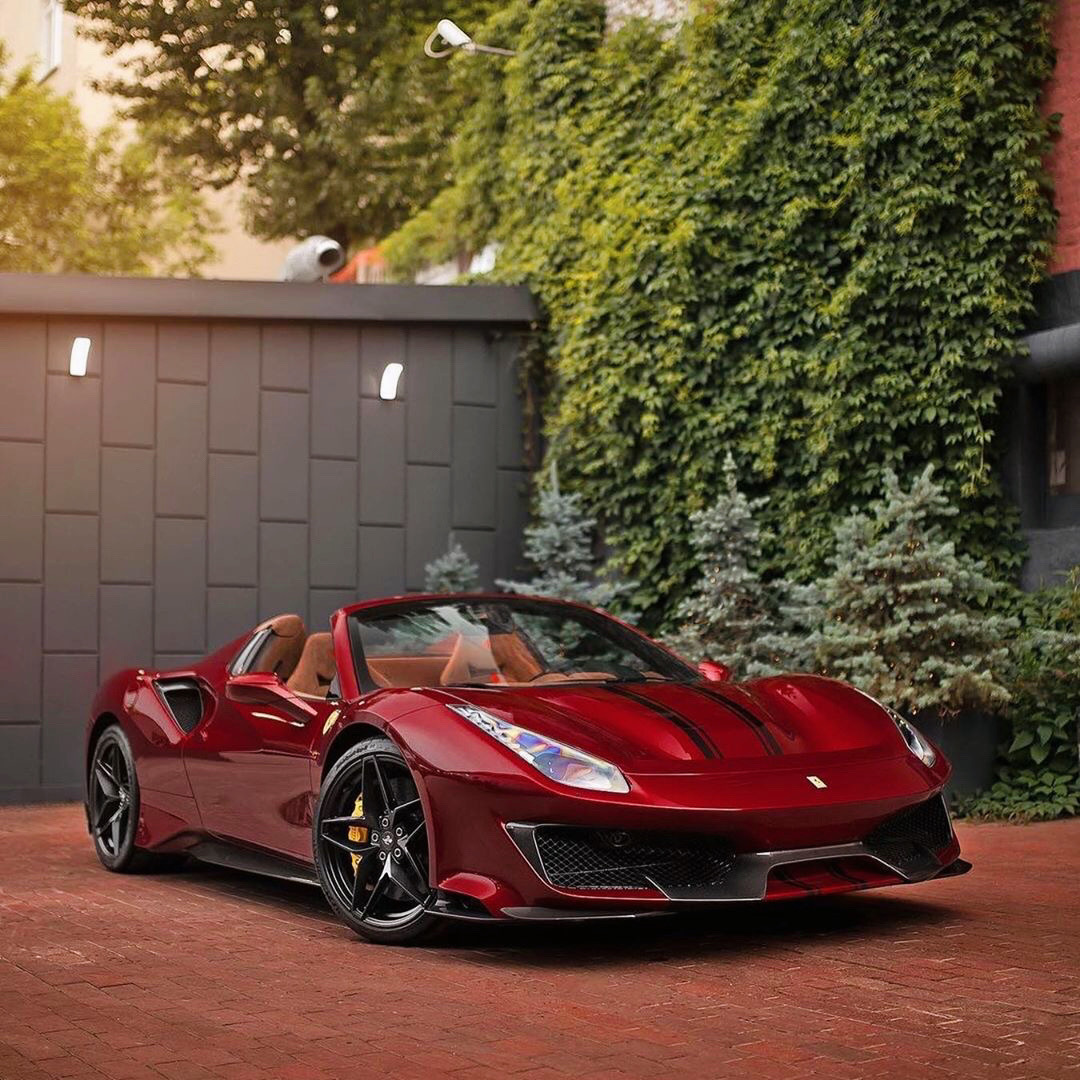 Ferrari 488 Pista Spider，美！