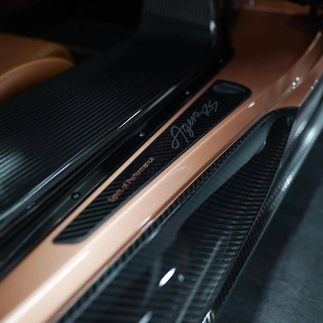 柯尼塞格Agera RS，满满的金钱味道