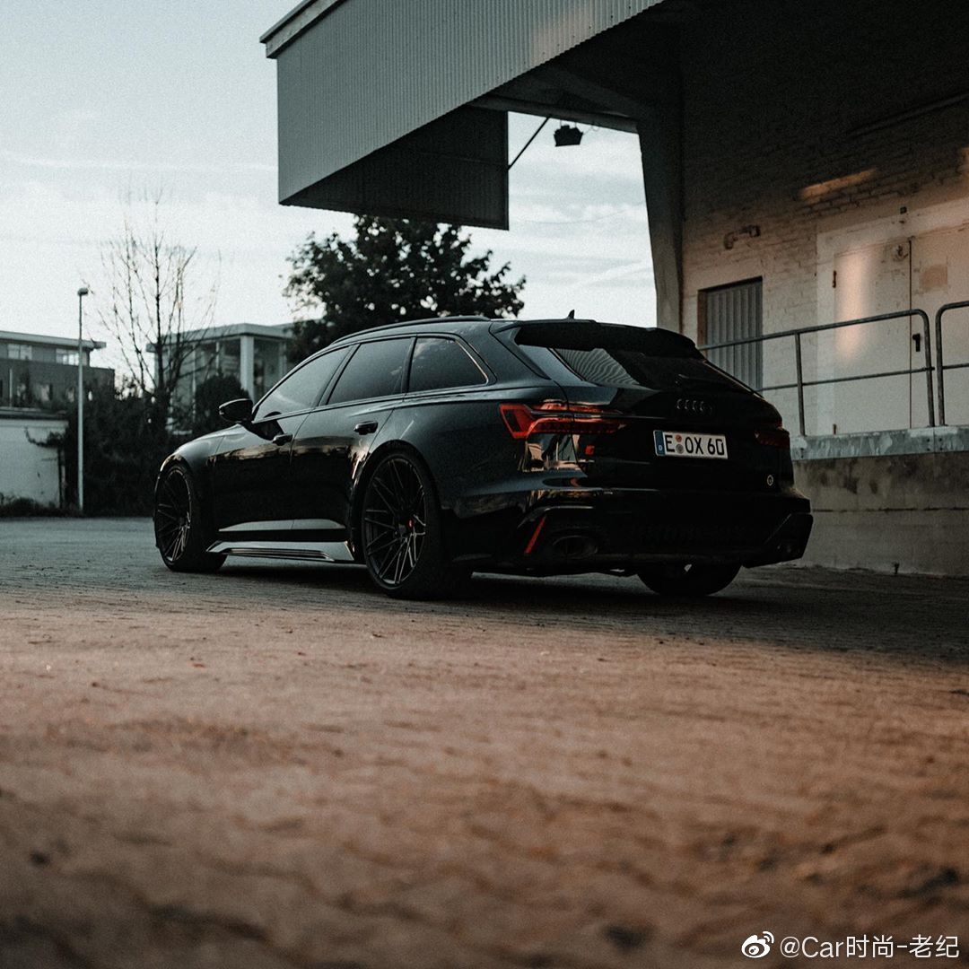 最强买菜车，奥迪RS6 Avant 黑色真帅