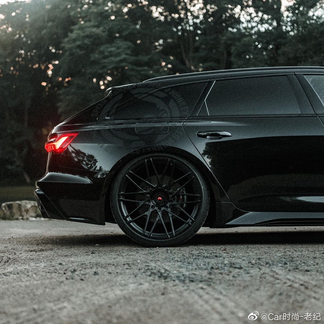 最强买菜车，奥迪RS6 Avant 黑色真帅